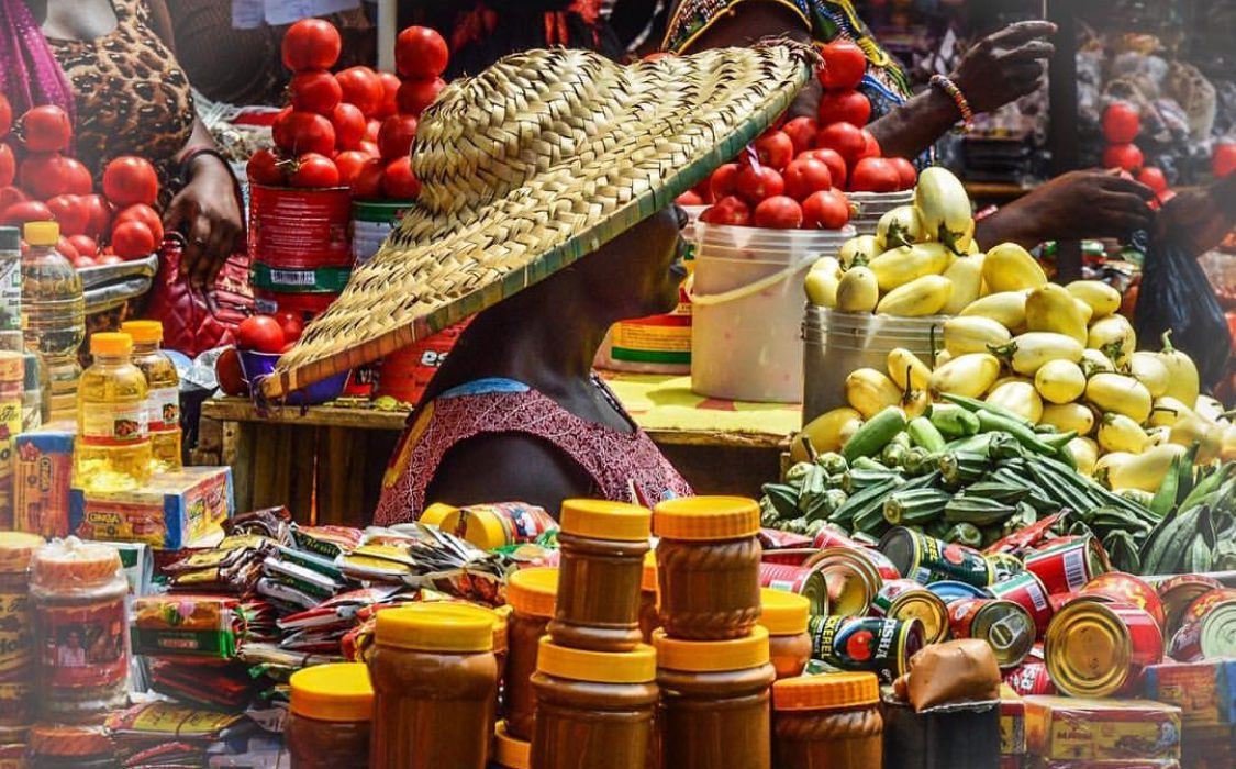 Ghana’s Trade in ECOWAS and Post COVID19 Scenarios Selorm Branttie